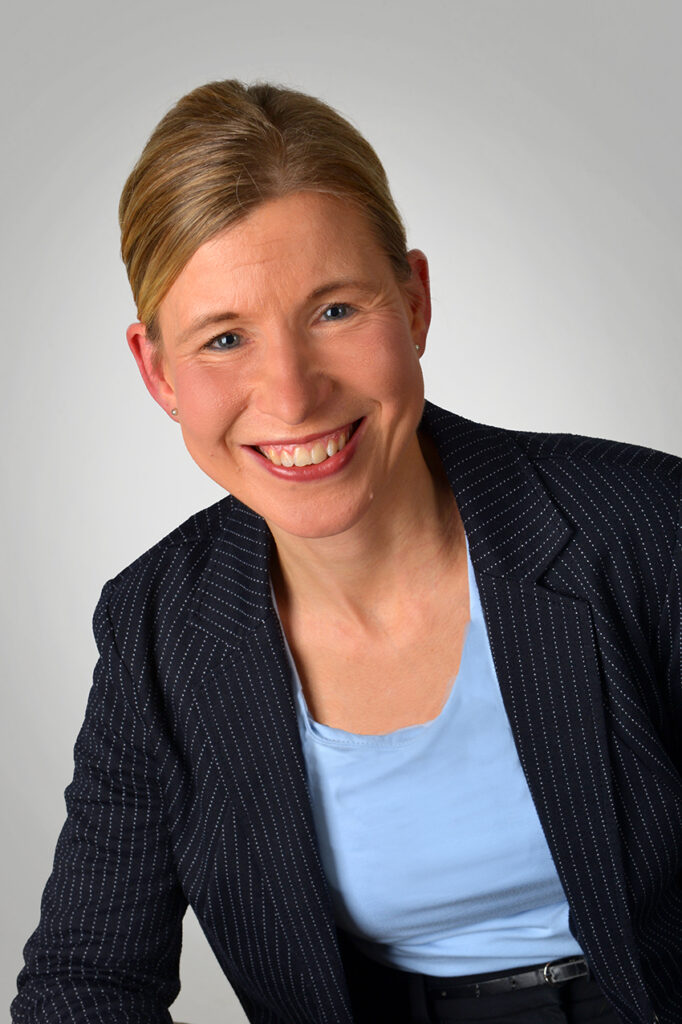 Daniela Kahre - Einrichtungsleitung und Qualitätsmanagement - Unternehmensberatung, Coaching und Workshops für Herausforderungen im Pflegealltag